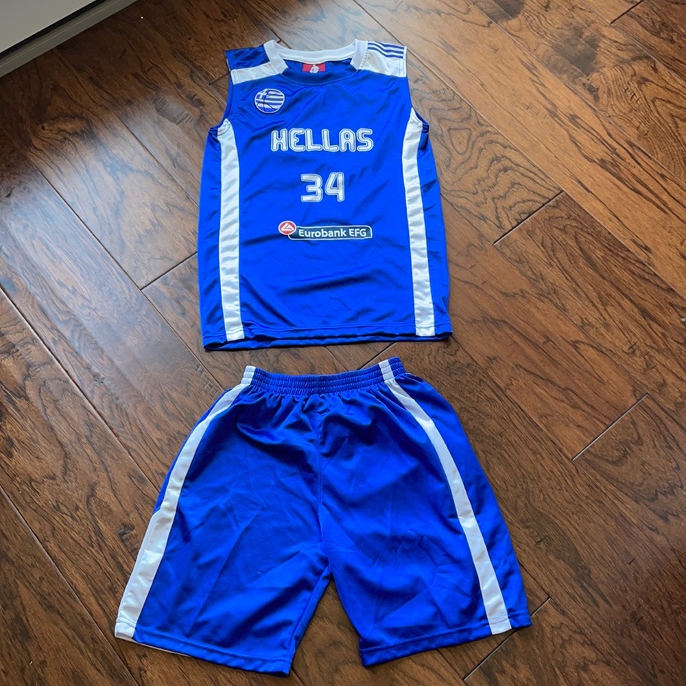 Giannis Antetokounmpo basketball Jersey set